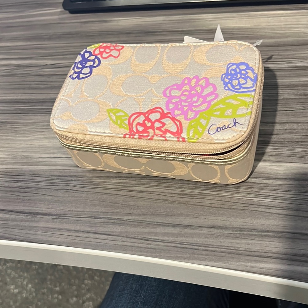 Coach - Jewelry Box